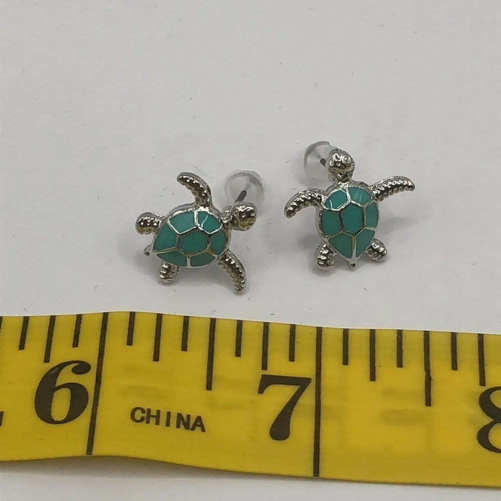 Turquoise and Silver Tone Sea Turtle Earrings - Picture 5 of 7